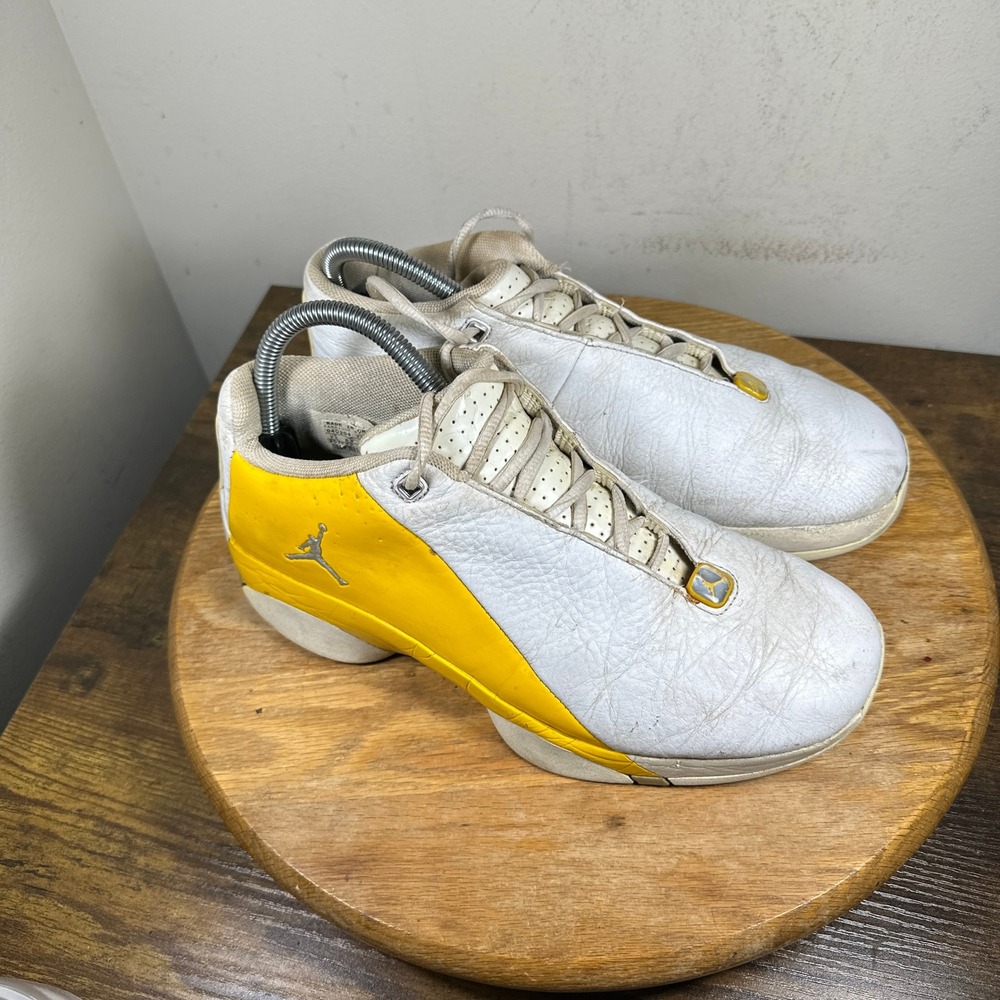 Nike Air Jordan Team Flow Rare 2004 White Yellow Shoes Men's Size 7.5 307572-110